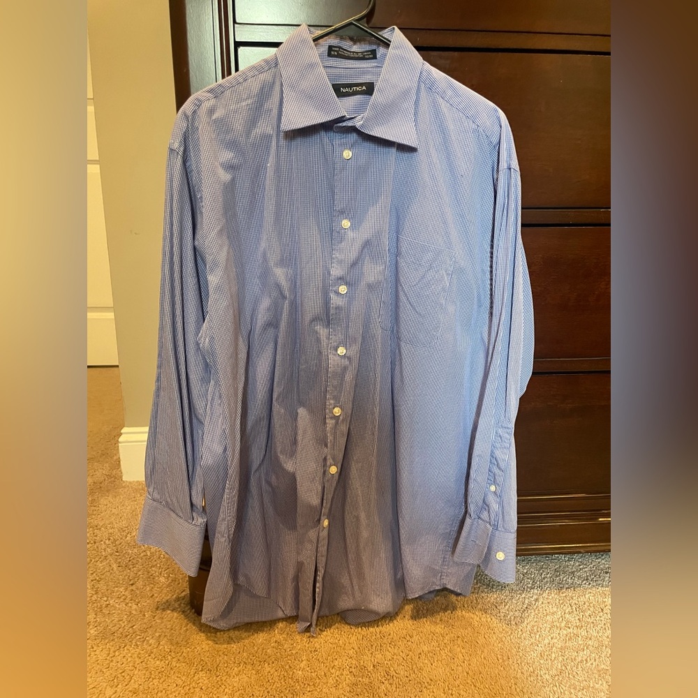 Nautica Men's Classic Blue Dress Shirt